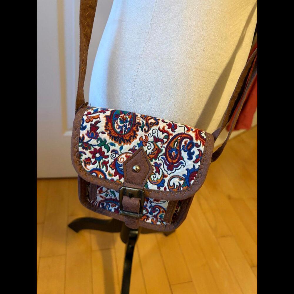 Crossbody small